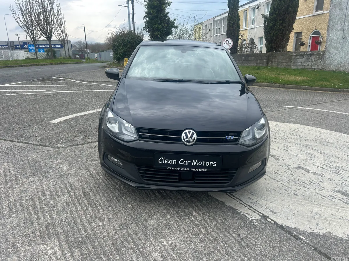 Volkswagen Polo Hatchback, Petrol, 2015, Black