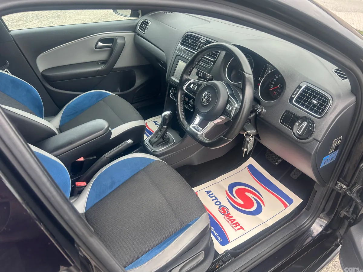 Volkswagen Polo Hatchback, Petrol, 2015, Black