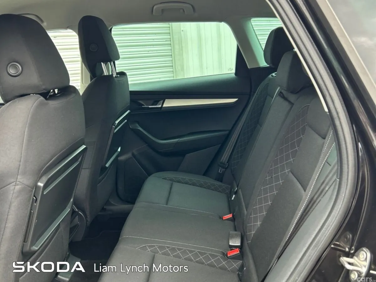 Skoda Karoq Estate, Diesel, 2019, Black