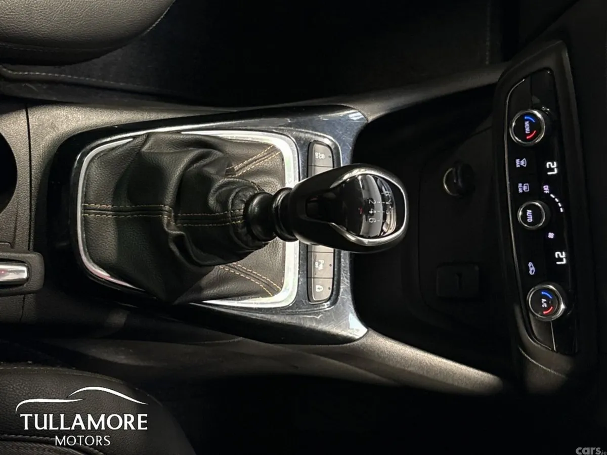 Opel Crossland X SUV, Diesel, 2020, Black