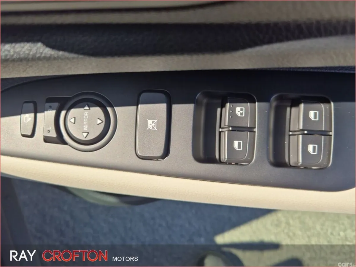 Kia Stonic Estate, Petrol Hybrid, 2026, Black