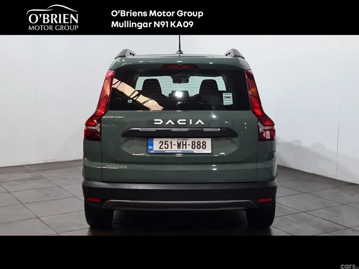 Dacia Jogger MPV, Petrol, 2025, Grey