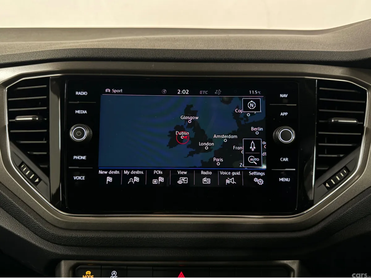 Volkswagen T-Roc SUV, Diesel, 2021, Orange