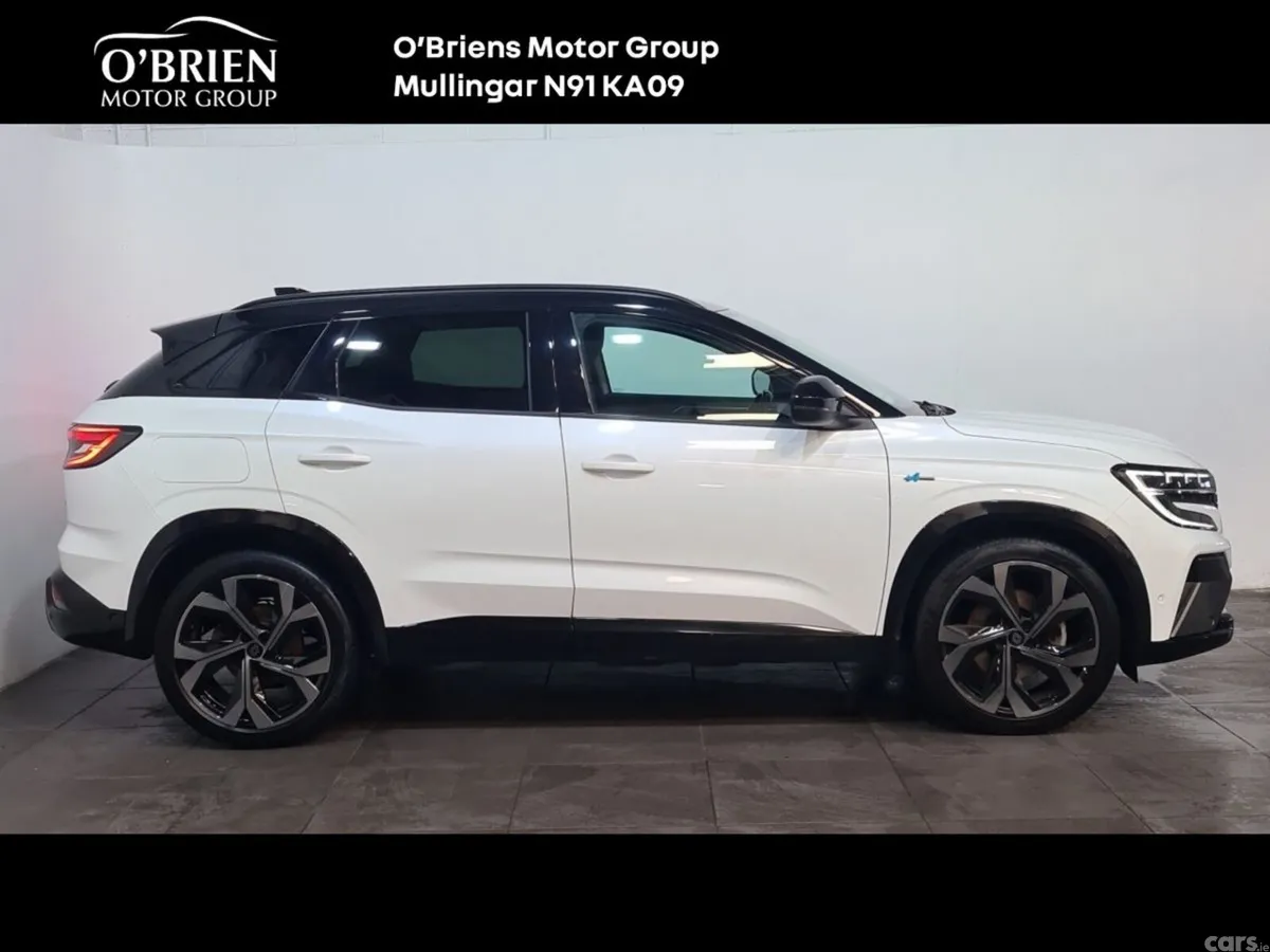 Renault Austral SUV, Petrol, 2023, White