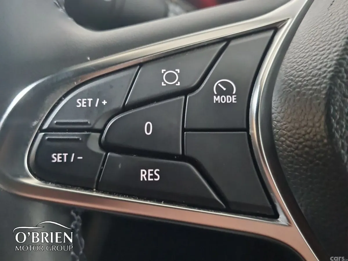 Renault Captur Hatchback, Petrol, 2025, Grey