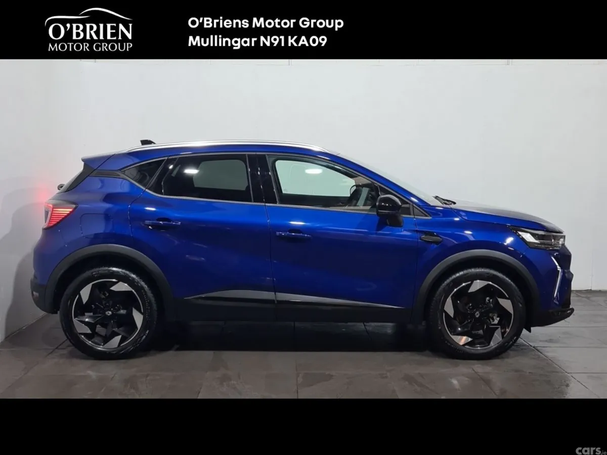 Renault Captur Hatchback, Petrol, 2025, Blue