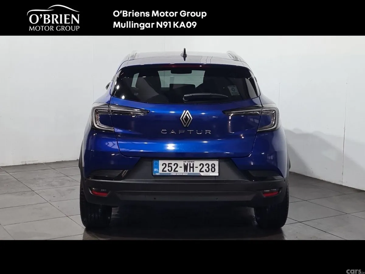 Renault Captur Hatchback, Petrol, 2025, Blue