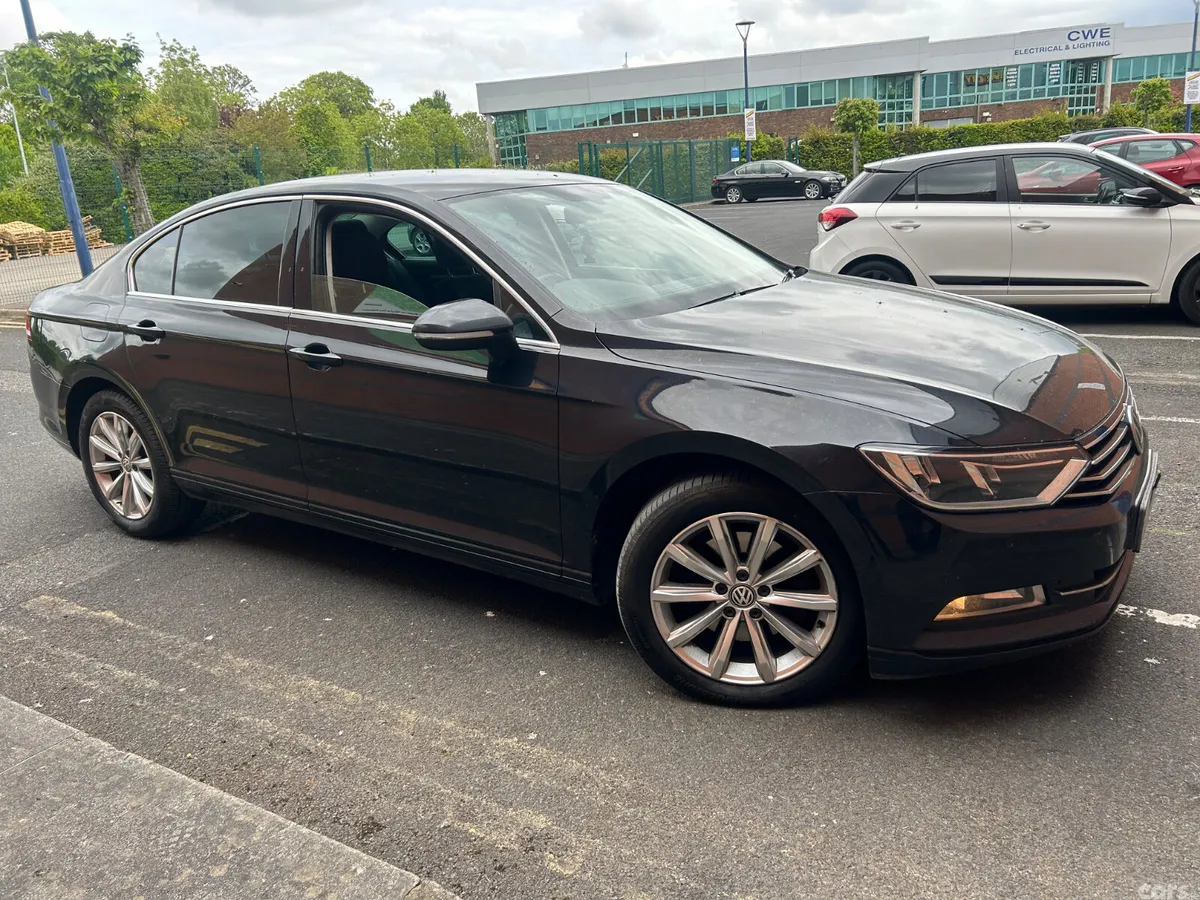 Volkswagen Passat Saloon, Diesel, 2019, Black