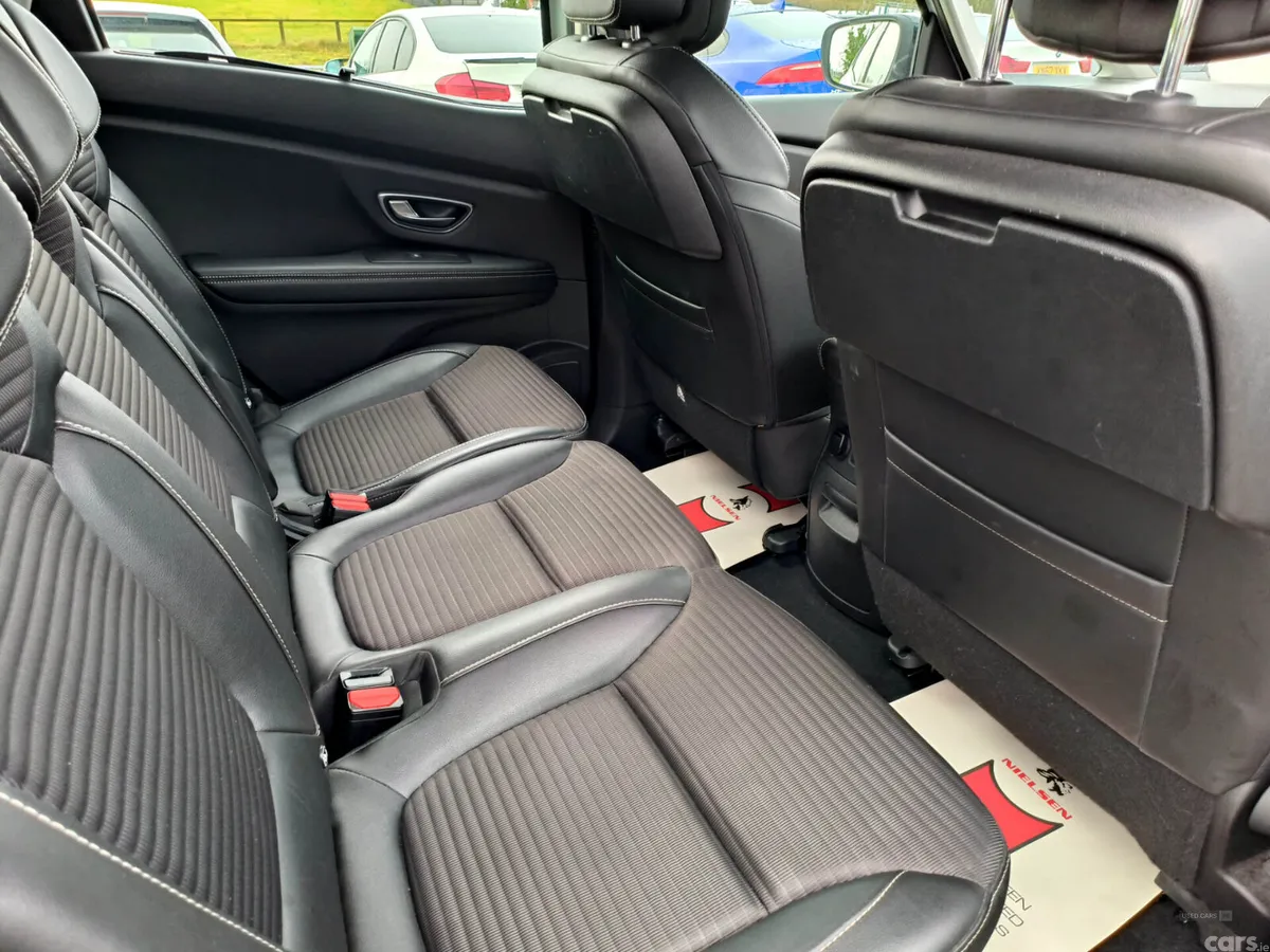 Renault Scenic MPV, Diesel, 2017, White