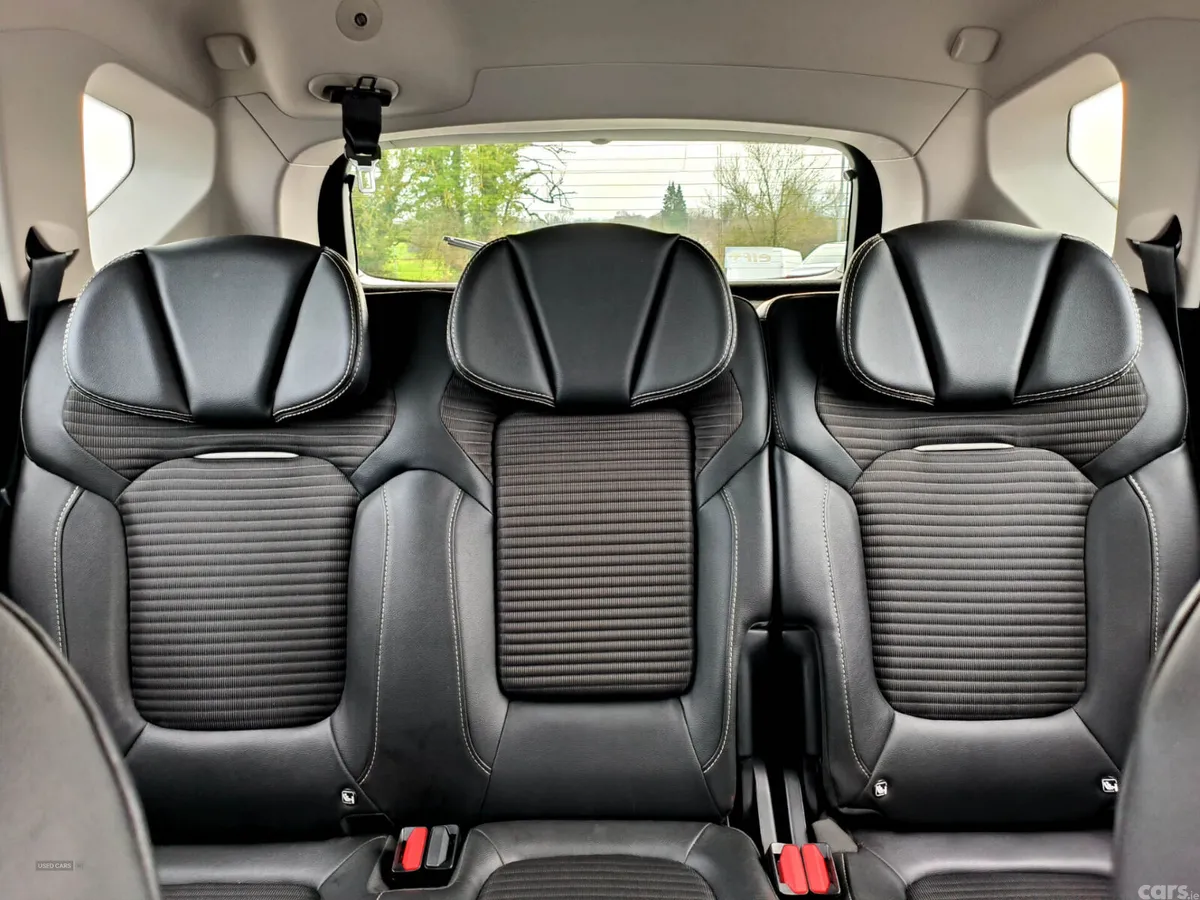 Renault Scenic MPV, Diesel, 2017, White
