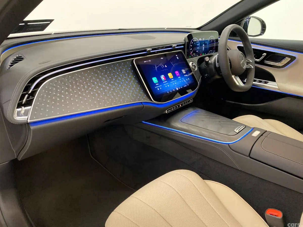 Mercedes-Benz E-Class Saloon, Petrol Plug-in Hybrid, 2026, Blue
