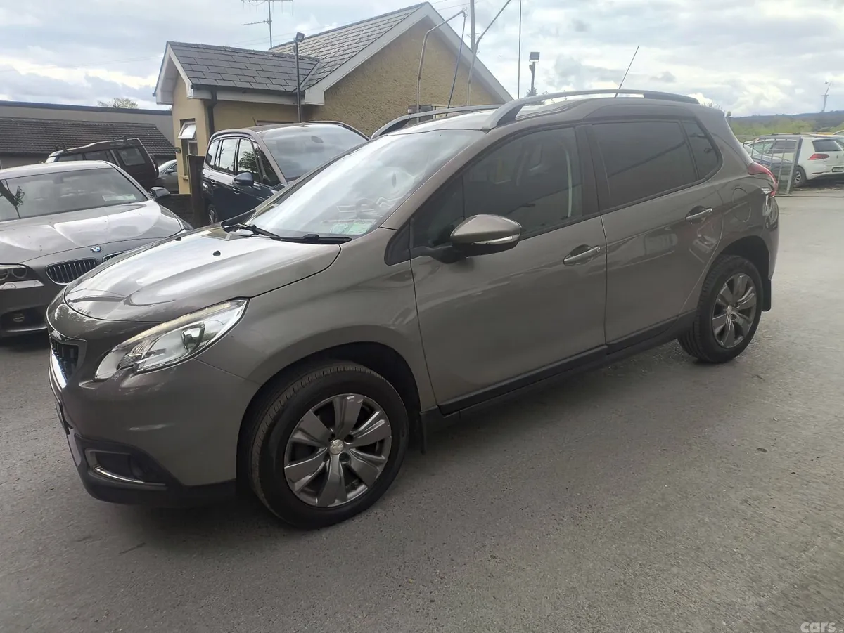 Peugeot 2008 Estate, Diesel, 2017, Grey