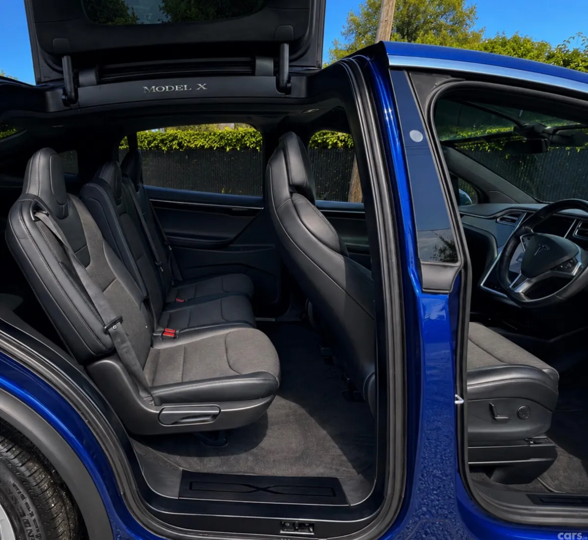 Tesla Model X MPV, Electric, 2019, Blue