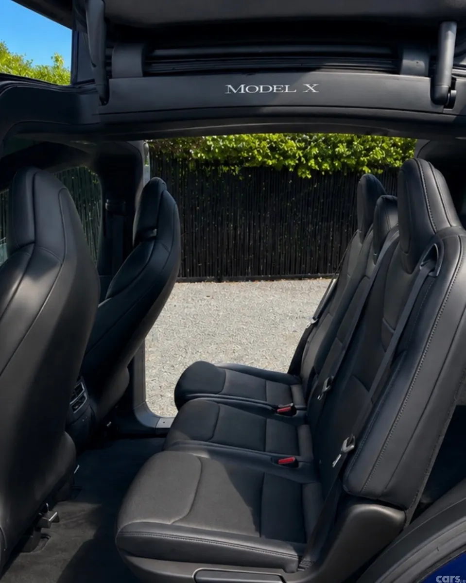 Tesla Model X MPV, Electric, 2019, Blue