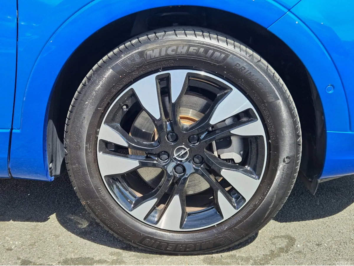 Opel Grandland MPV, Petrol Plug-in Hybrid, 2024, Blue