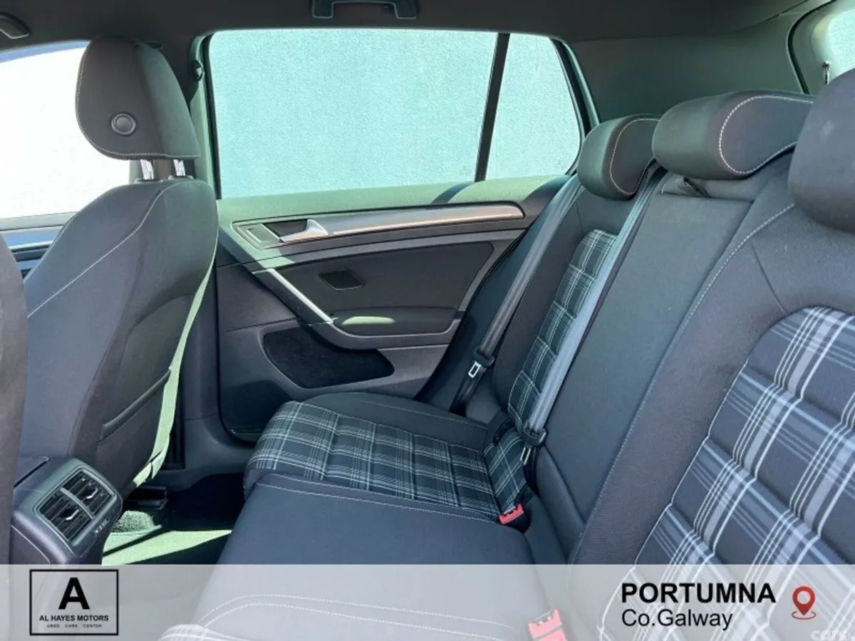 Volkswagen Golf Hatchback, Diesel, 2018, Blue