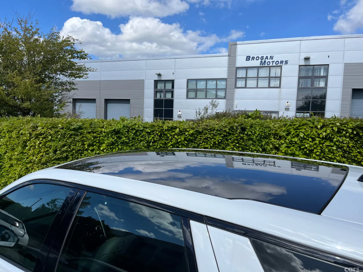 Land Rover Discovery Sport SUV, Petrol Plug-in Hybrid, 2021, White