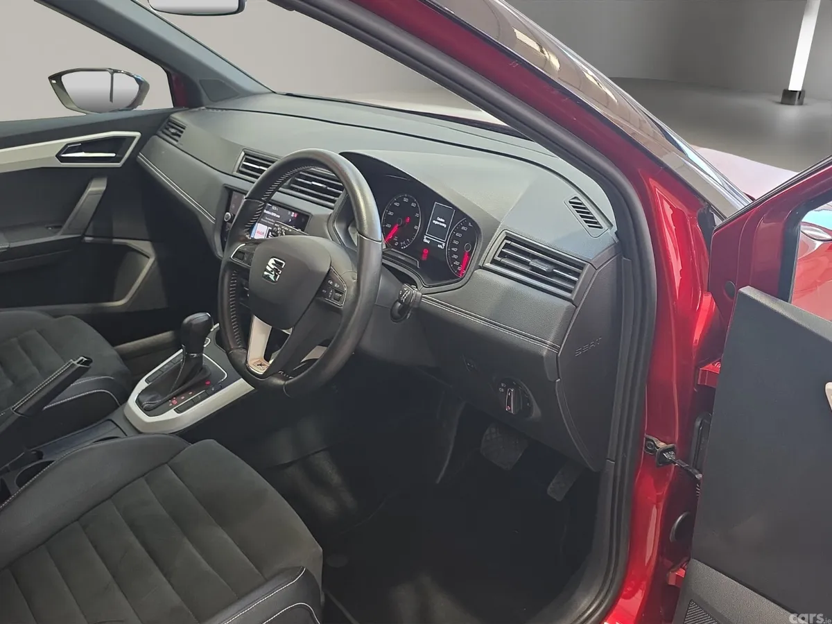 SEAT Arona SUV, Petrol, 2021, Red