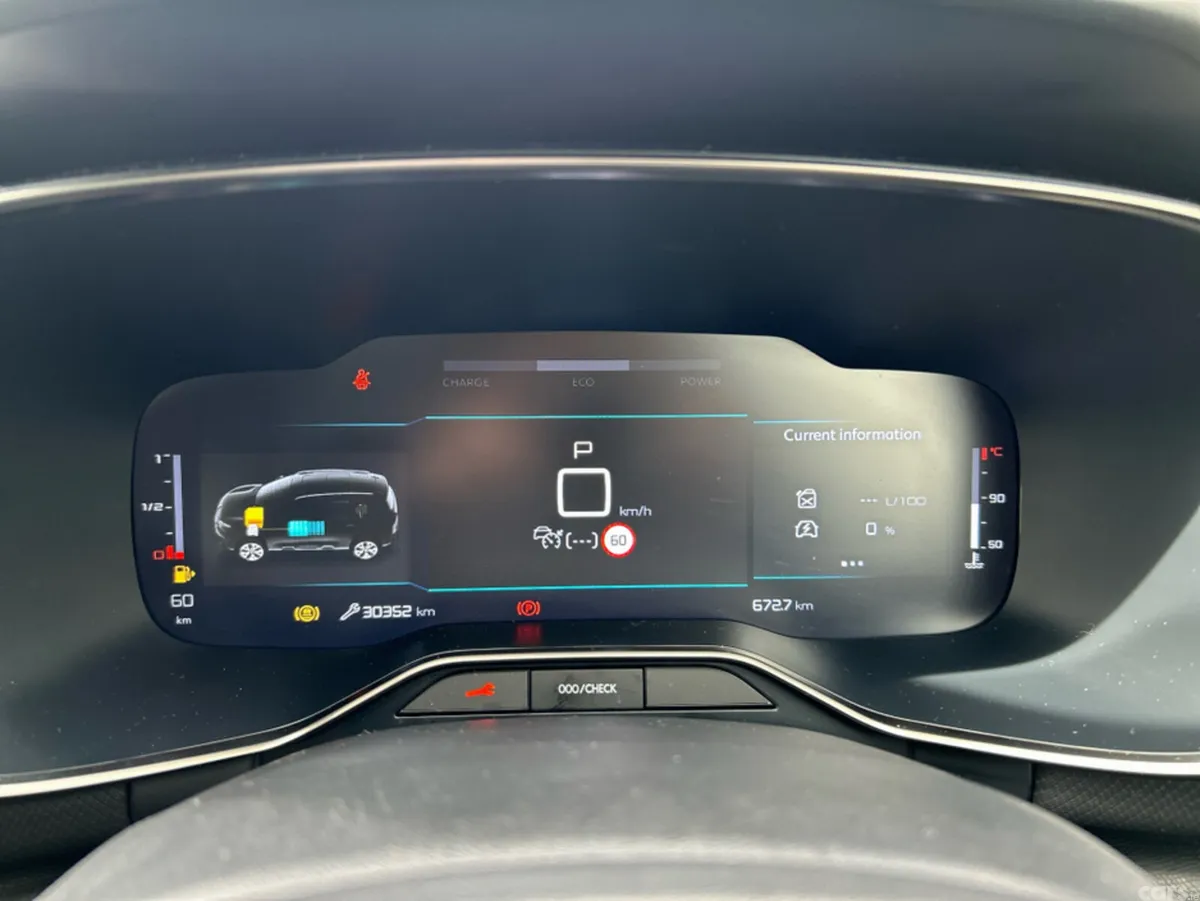 Citroen C5 Aircross MPV, Petrol Hybrid, 2024, Grey