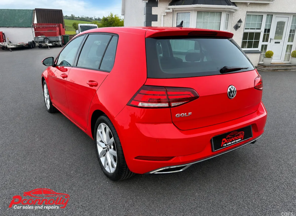 Volkswagen Golf Hatchback, Diesel, 2020, Red