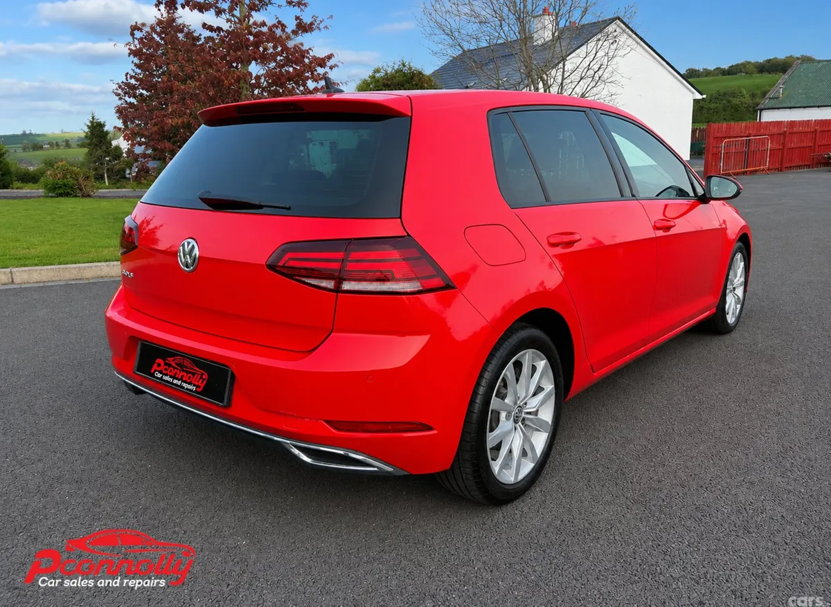 Volkswagen Golf Hatchback, Diesel, 2020, Red