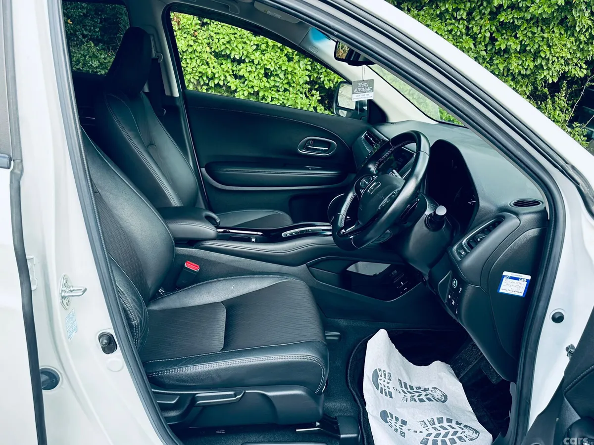 Honda Vezel 2019 1.5 Hybrid Auto 30700 KM ONLY, Lucan