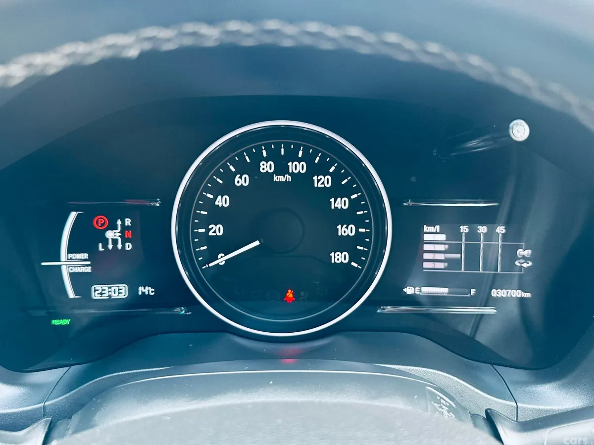 Honda Vezel 2019 1.5 Hybrid Auto 30700 KM ONLY, Lucan