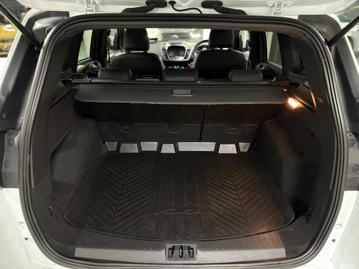 Ford Kuga SUV, Diesel, 2019, White