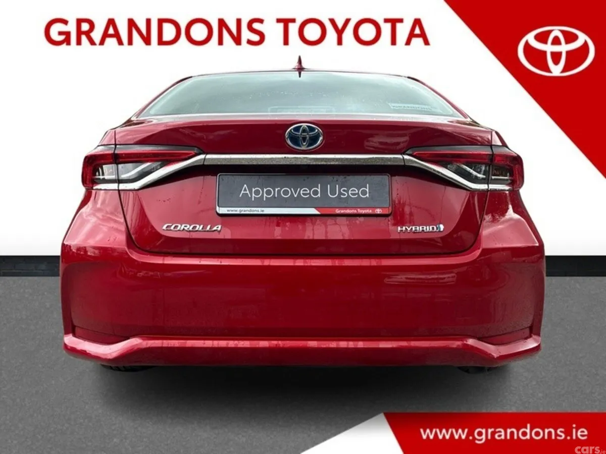 Toyota Corolla Saloon, Petrol Hybrid, 2023, Red