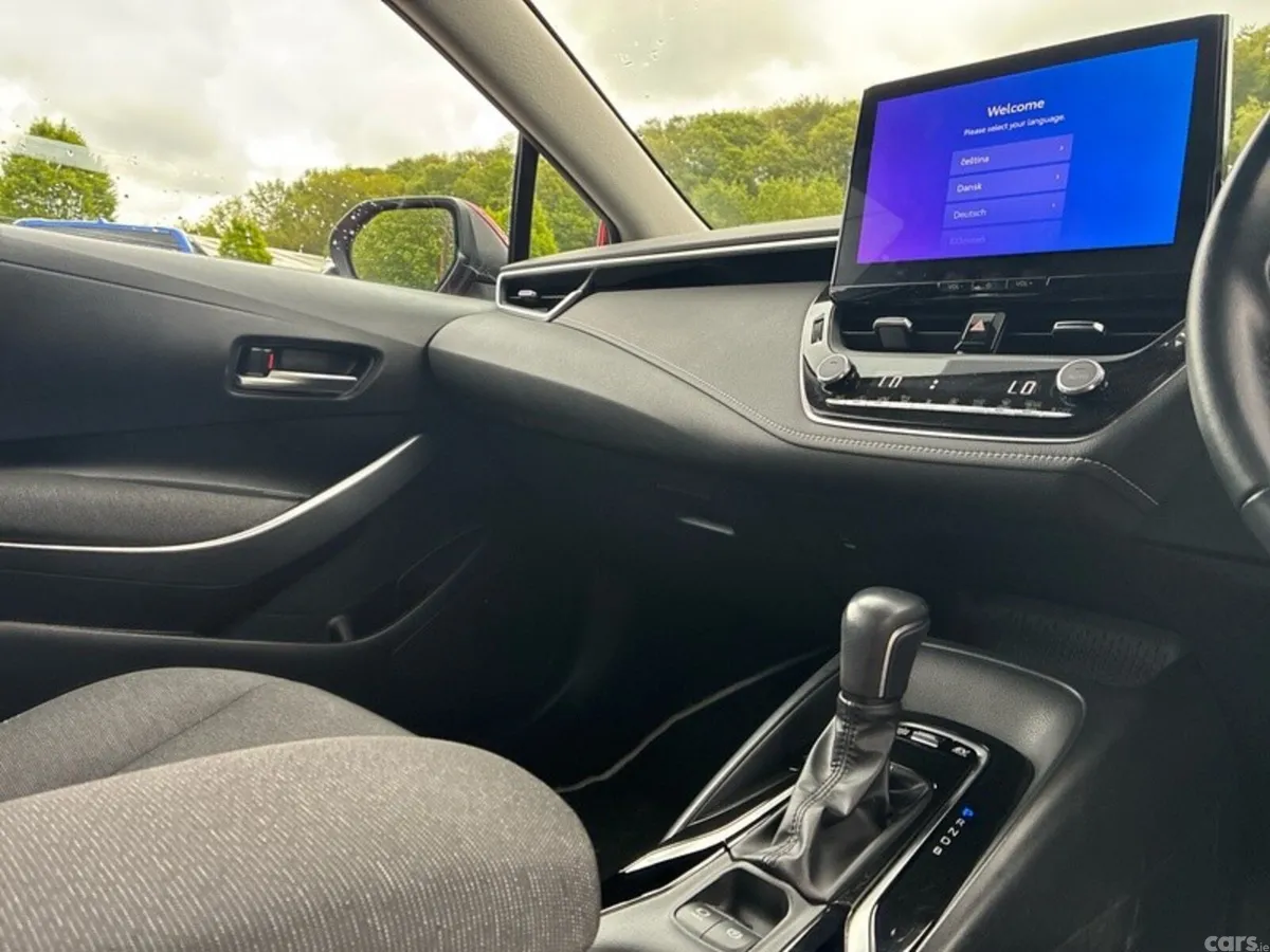 Toyota Corolla Saloon, Petrol Hybrid, 2023, Red