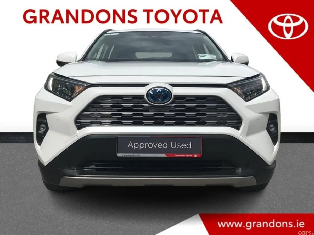 Toyota RAV4 SUV, Petrol Hybrid, 2023, White