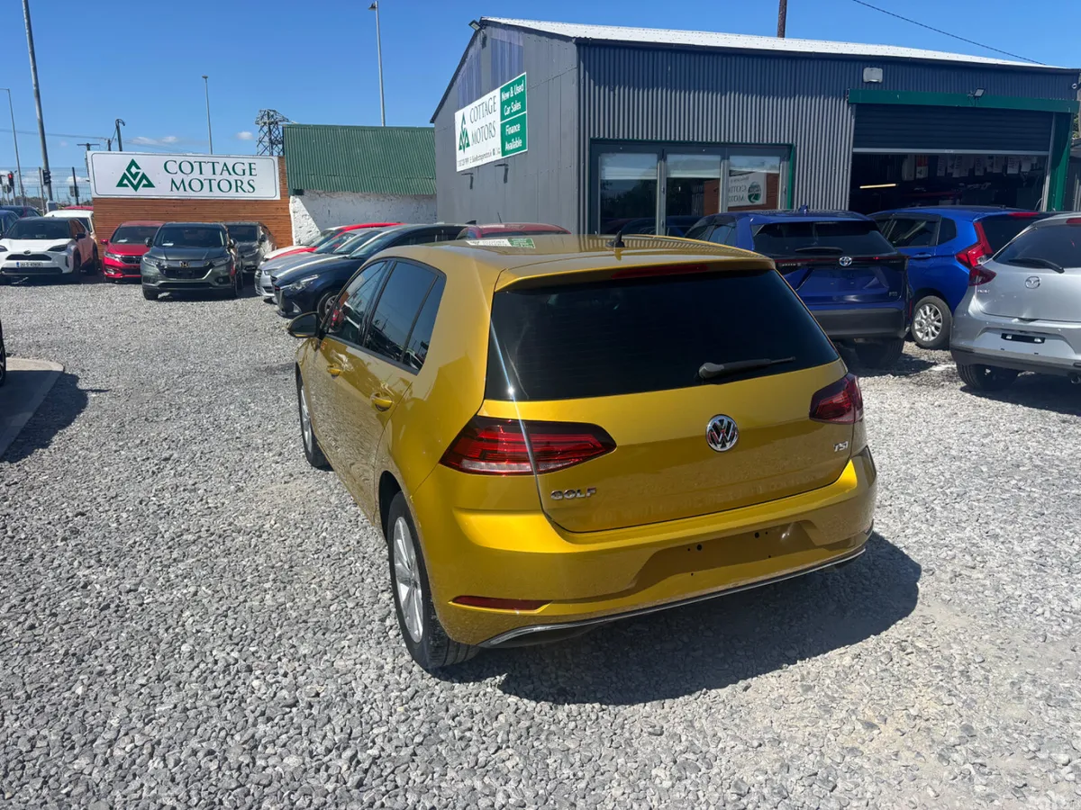Volkswagen Golf Hatchback, Petrol, 2017, Gold
