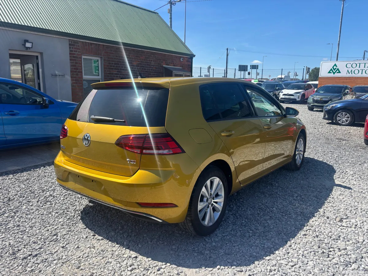 Volkswagen Golf Hatchback, Petrol, 2017, Gold