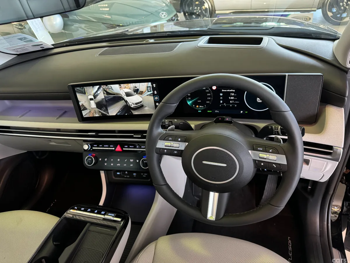 Hyundai Tucson SUV, Petrol Plug-in Hybrid, 2027, Black