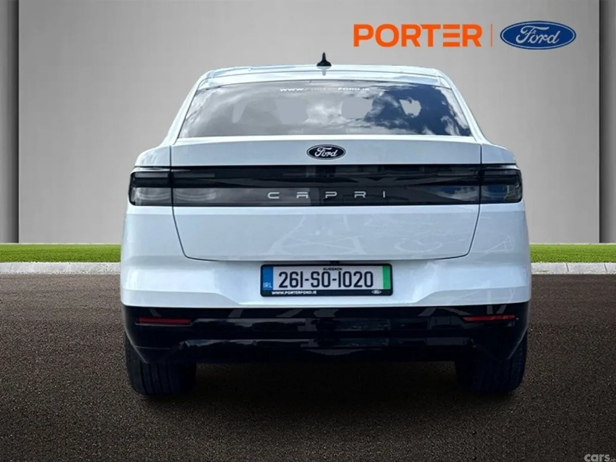 Ford Capri MPV, Electric, 2026, White