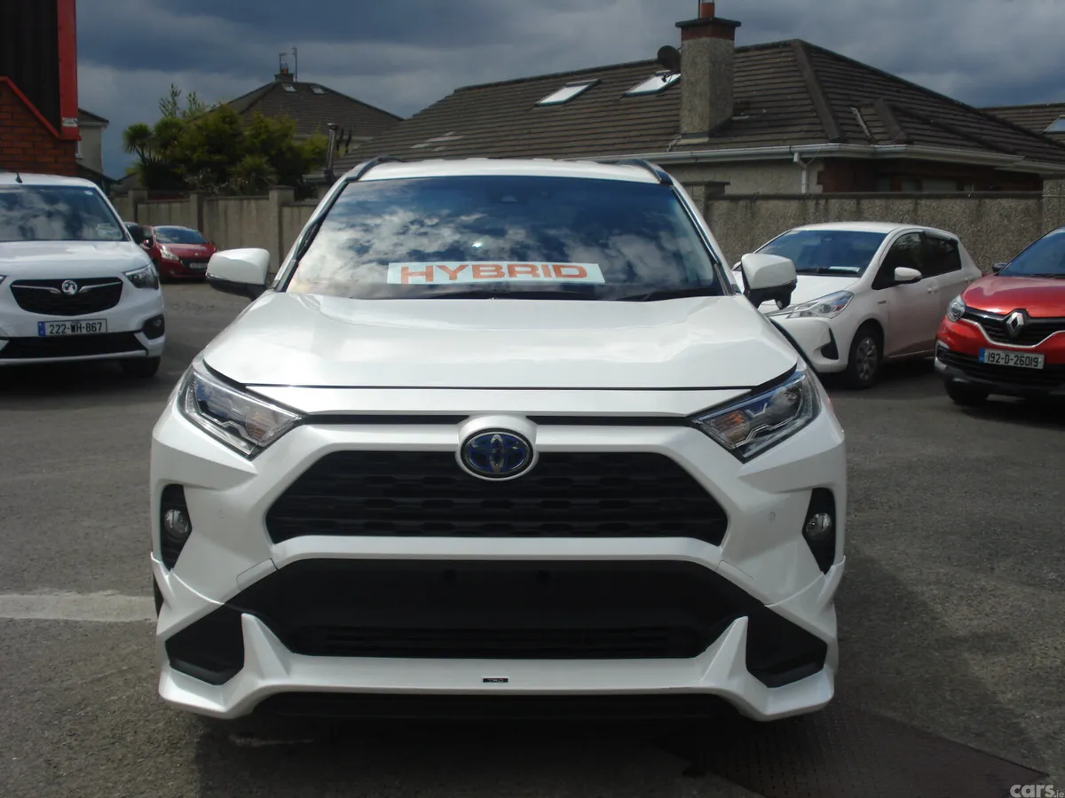 Toyota RAV4 Hatchback, Petrol Hybrid, 2021, Red