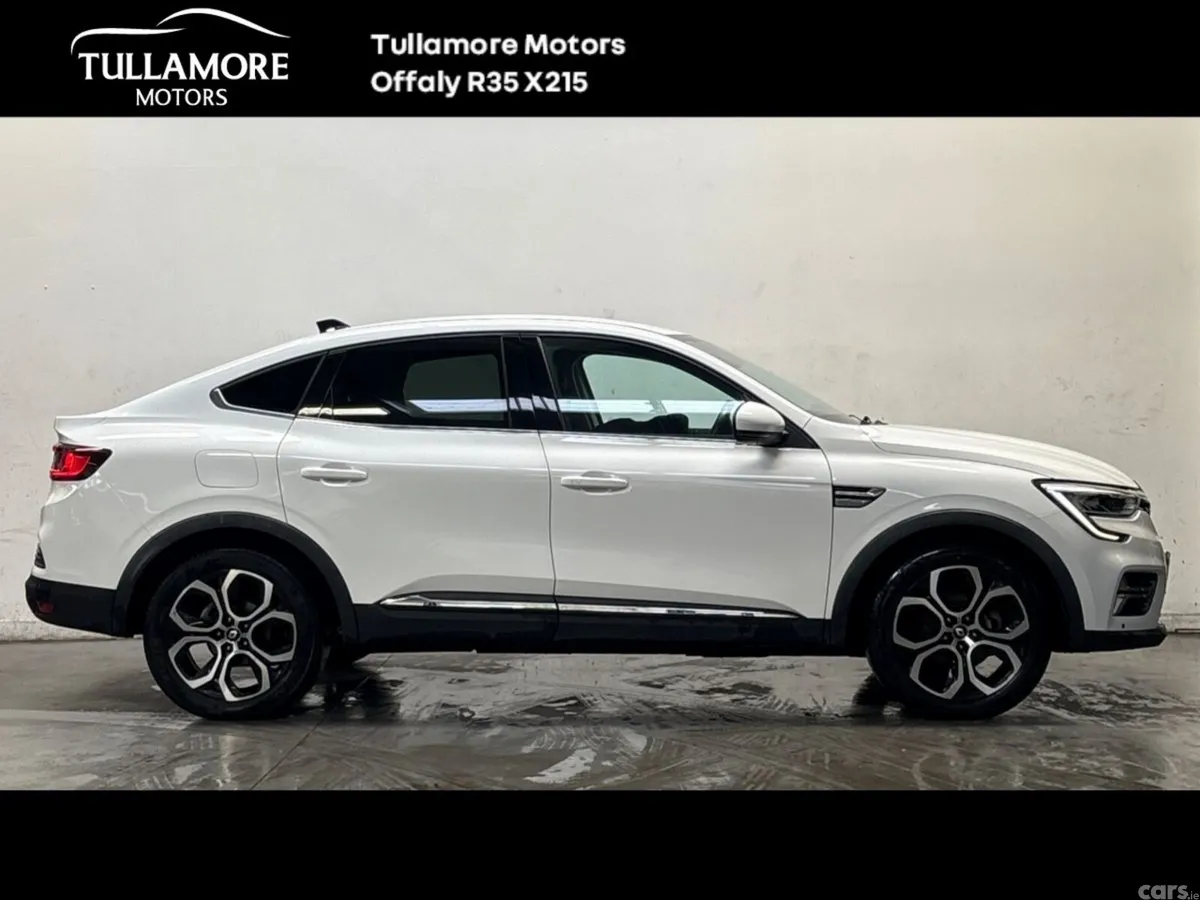 Renault Arkana Hatchback, Petrol, 2022, White