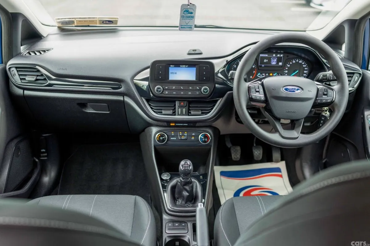 Ford Fiesta Hatchback, Petrol, 2019, Blue