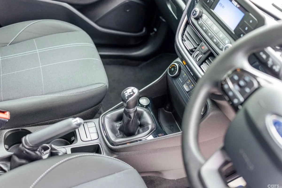 Ford Fiesta Hatchback, Petrol, 2019, Blue