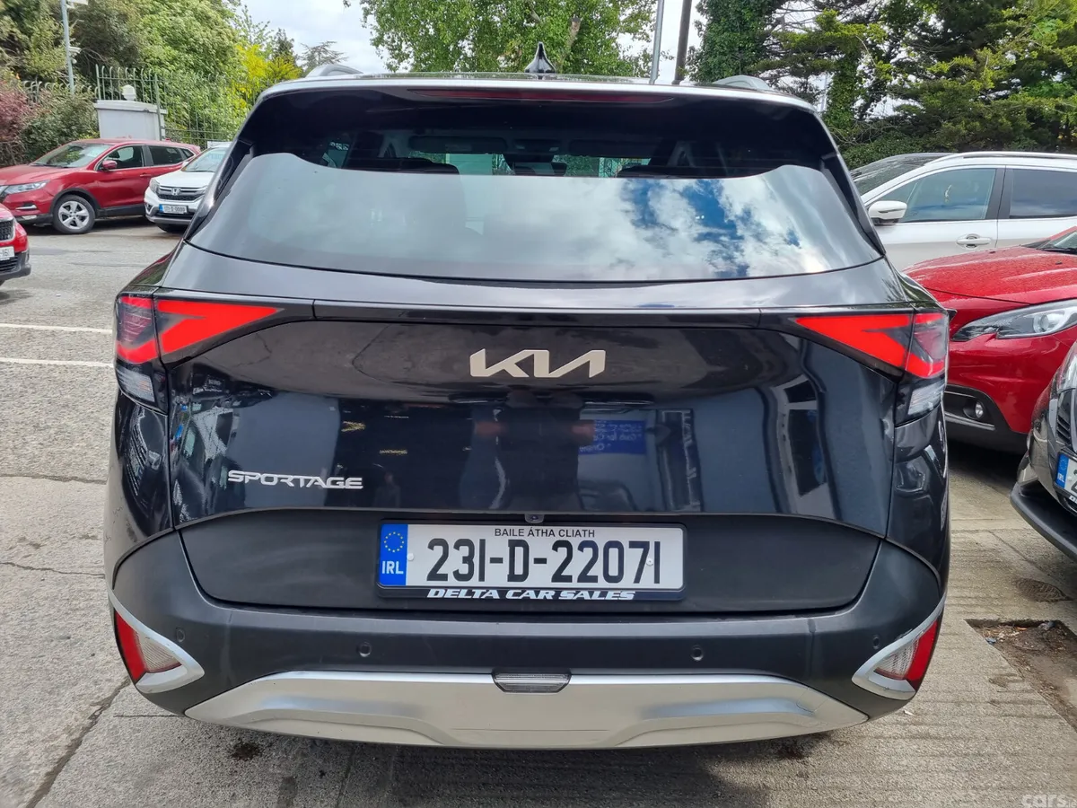 Kia Sportage SUV, Diesel Hybrid, 2023, Black
