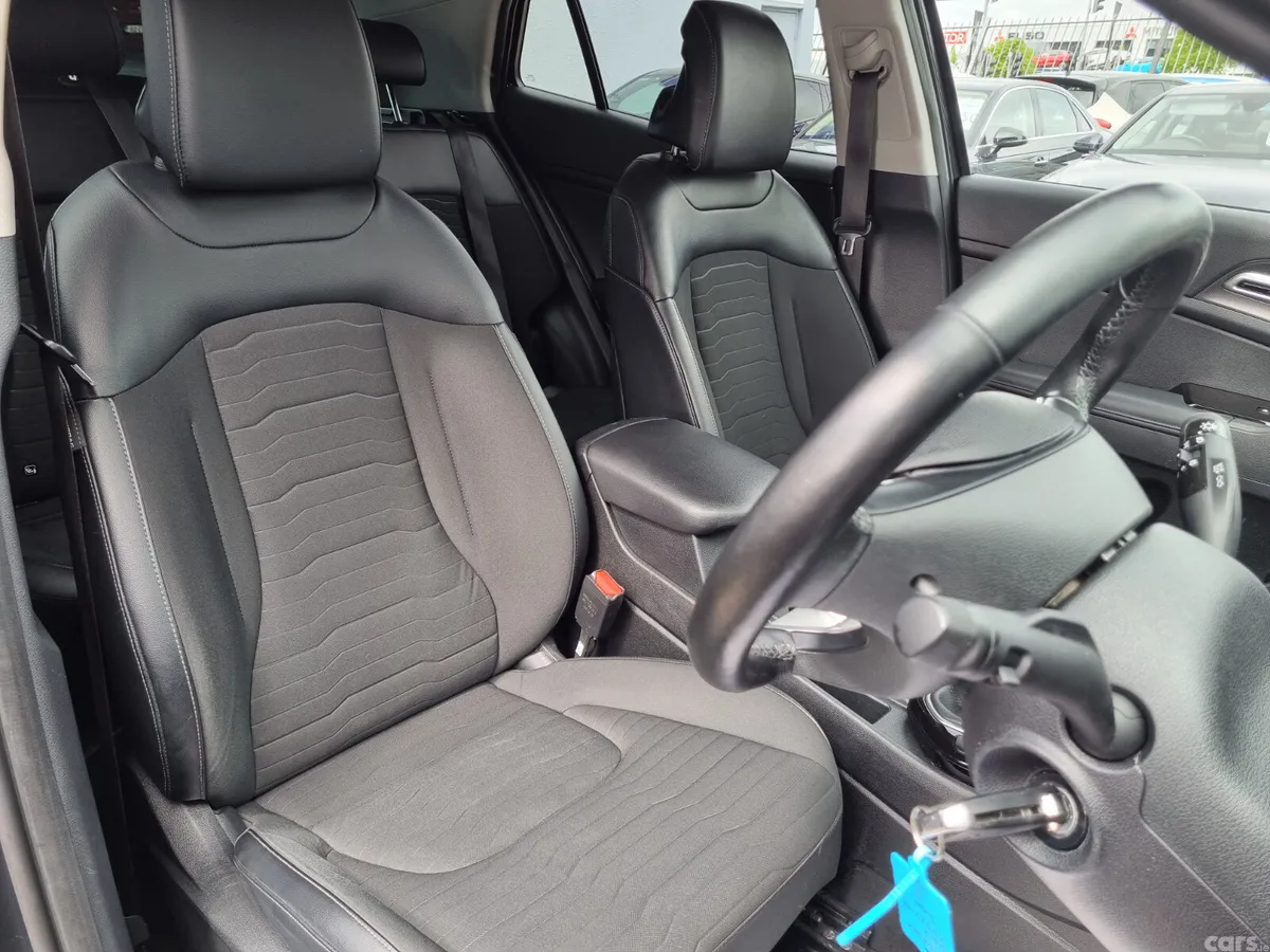 Kia Sportage SUV, Diesel Hybrid, 2023, Black