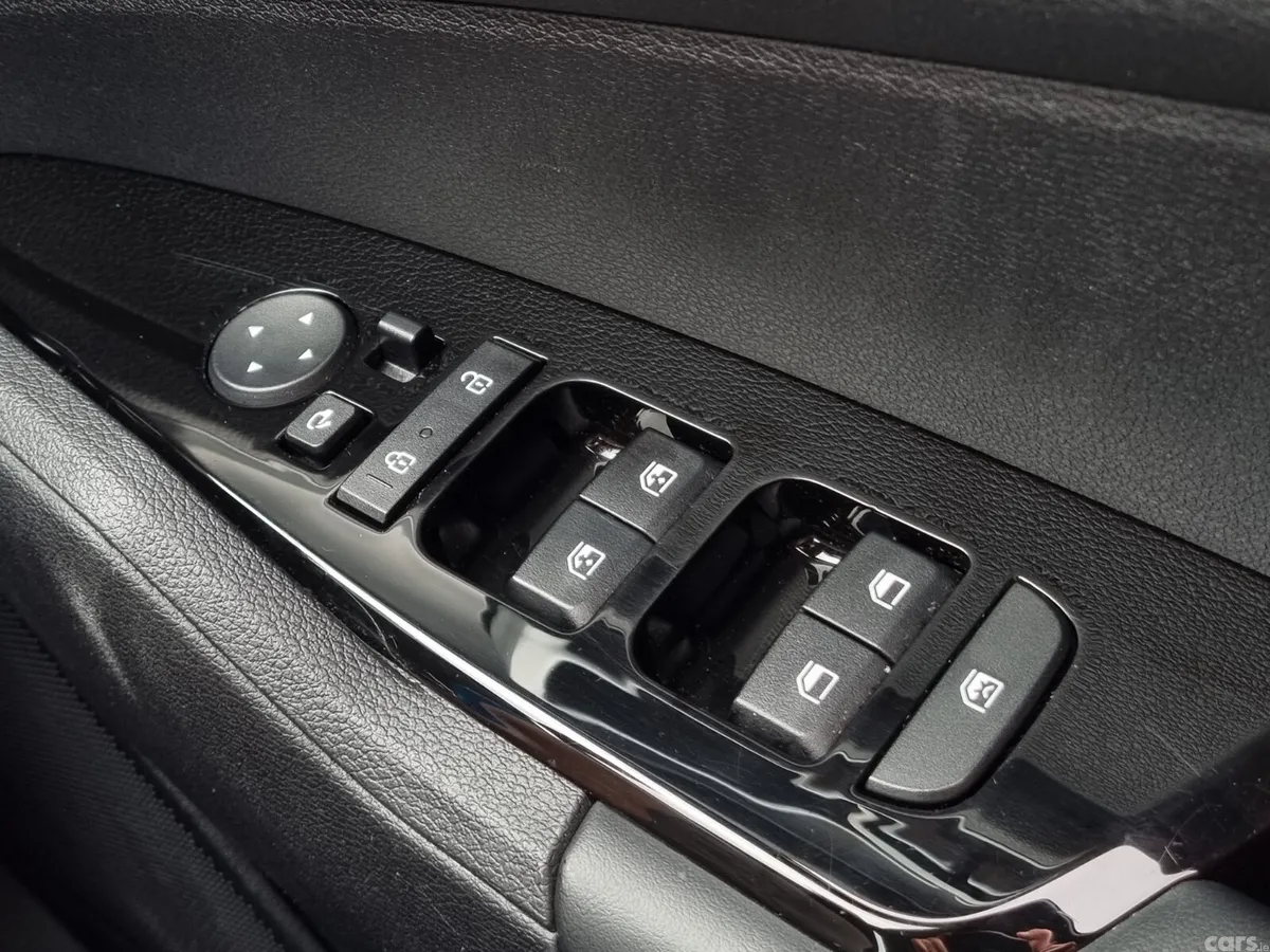Kia Sportage SUV, Diesel Hybrid, 2023, Black