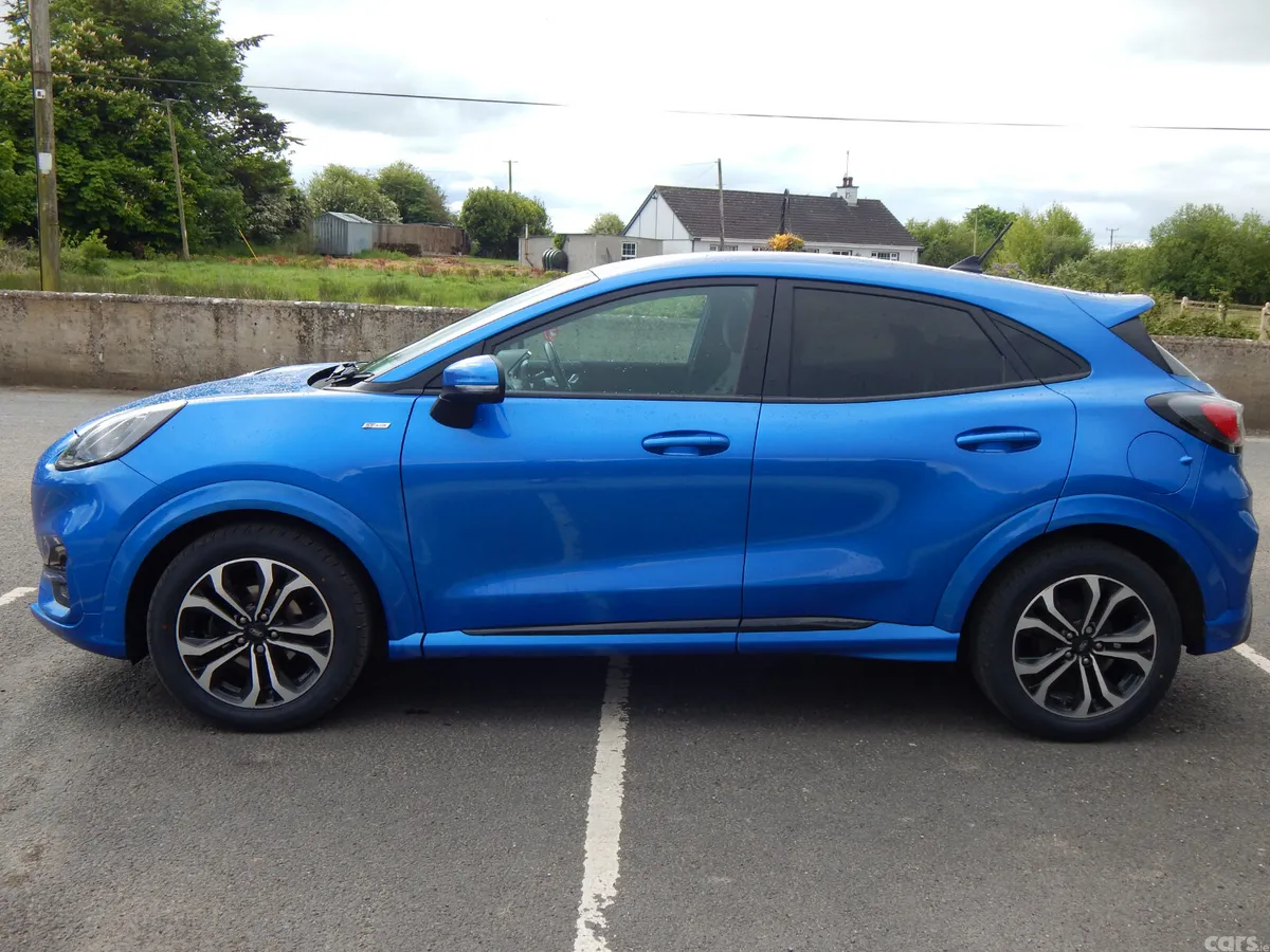Ford Puma MPV, Diesel, 2022, Blue