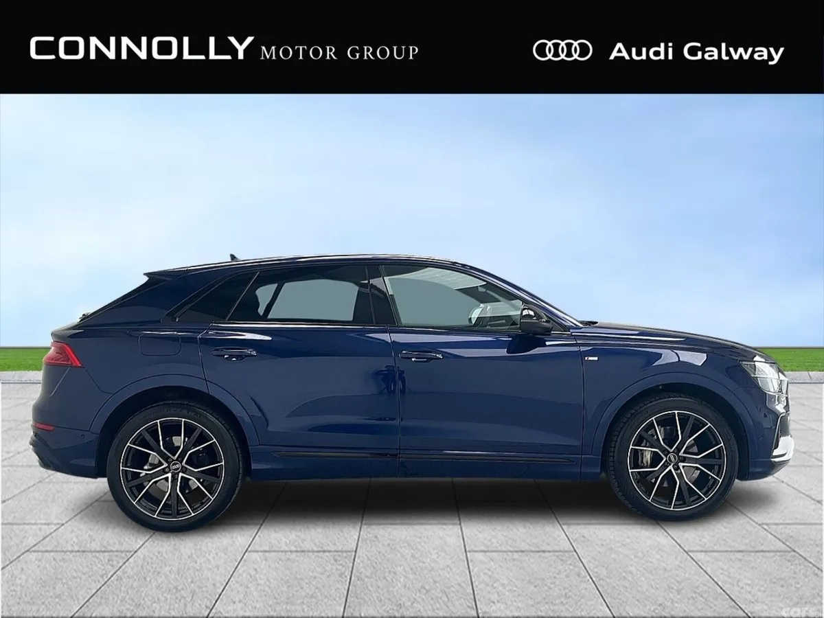 Audi Q8 Hatchback, Diesel, 2022, Blue
