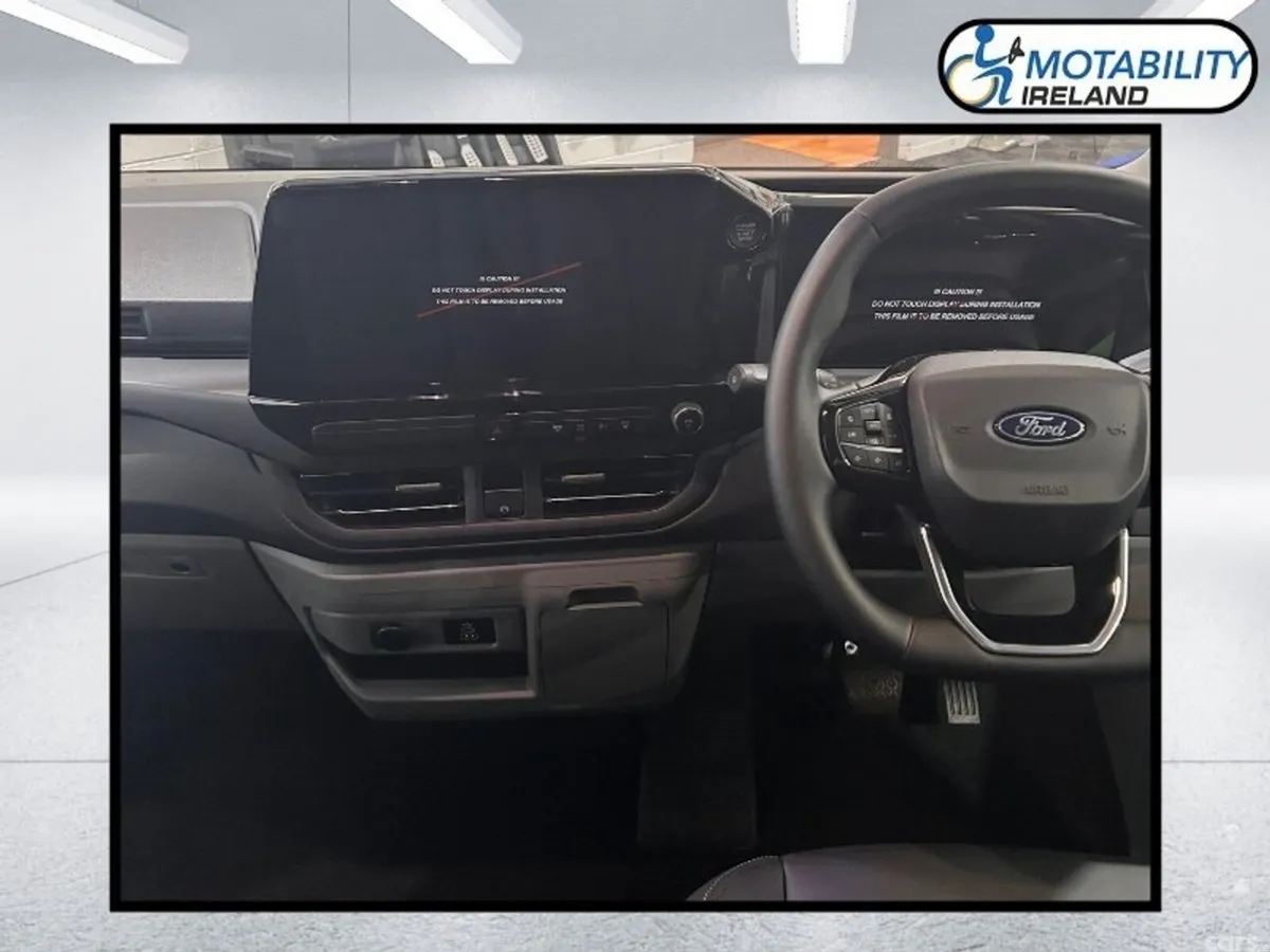 Ford Tourneo Custom MPV, Petrol Plug-in Hybrid, 2026, Black