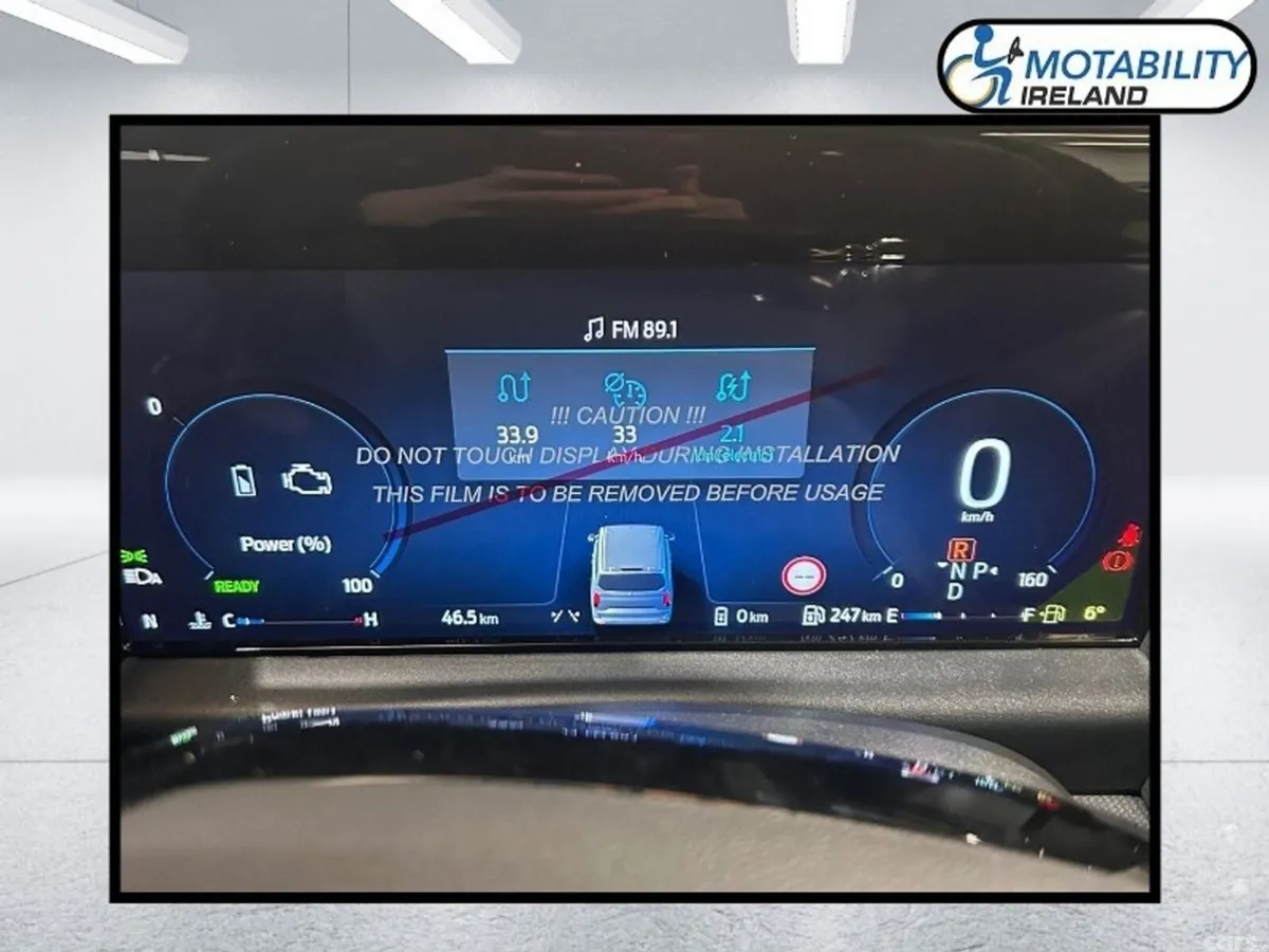 Ford Tourneo Custom MPV, Petrol Plug-in Hybrid, 2026, Black