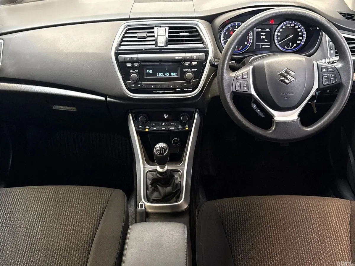 Suzuki SX4 SUV, Petrol, 2021, Grey