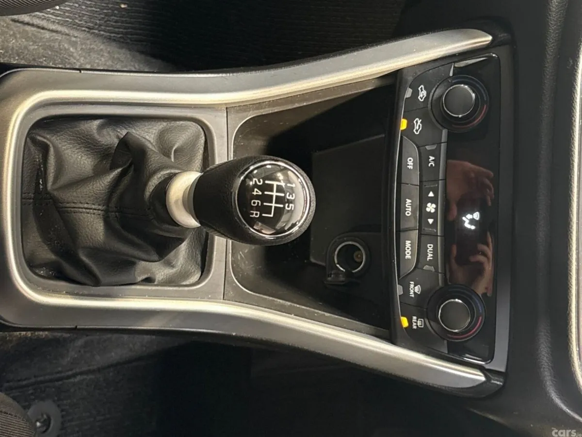 Suzuki SX4 SUV, Petrol, 2021, Grey