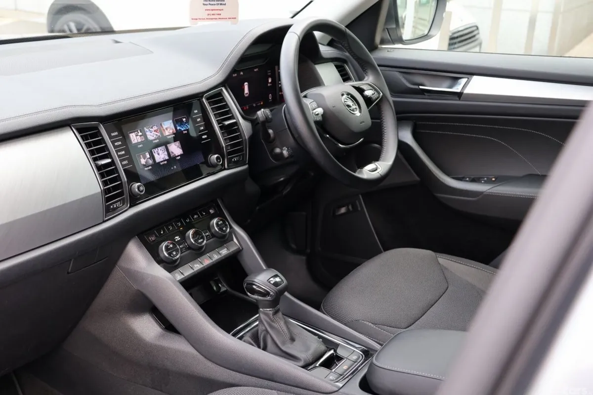 Skoda Kodiaq SUV, Diesel, 2023, Grey