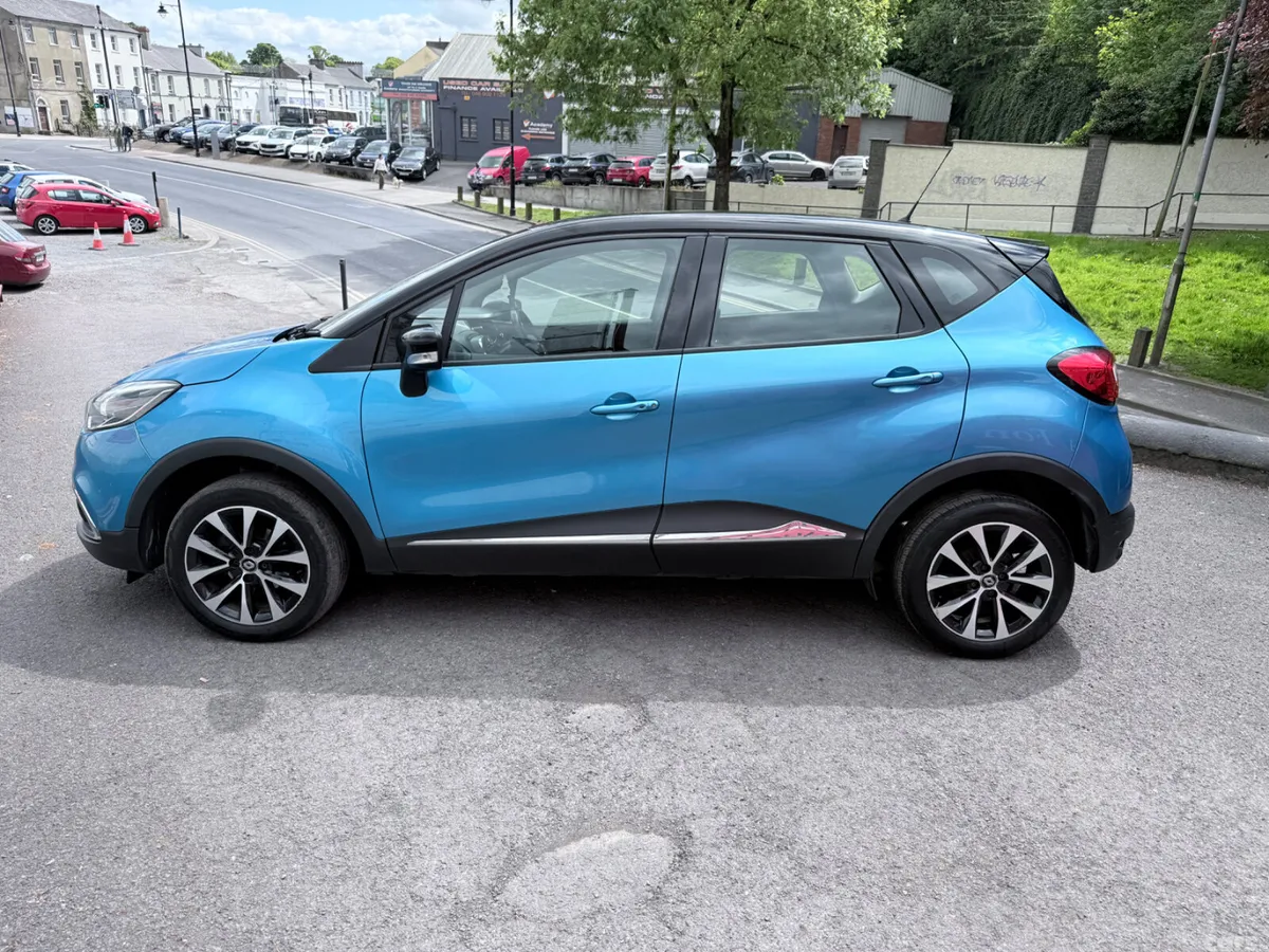 Renault Captur SUV, Petrol, 2016, Blue